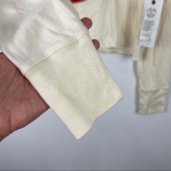 NEW Treasure & Bond Long Sleeve Crewneck Guns N Roses Band Tee Women's Sz Medium - Picture 5 of 9